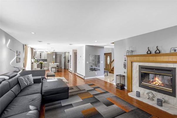 Fireplace, Interior, Living room, Pendant Lights, Recessed Lighting, Wood Texture Flooring