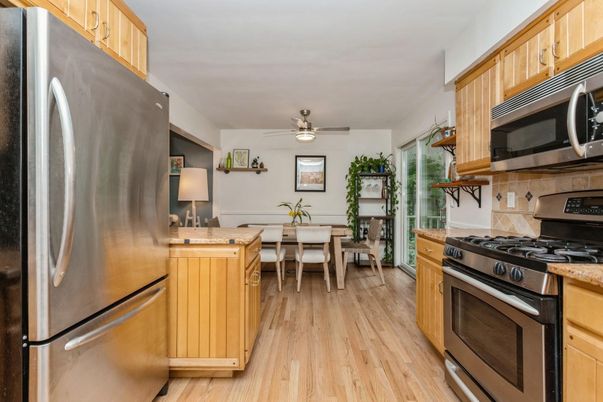 Dining room, Interior, Kitchen, Stainless Steel Appliances, Wood Texture Flooring