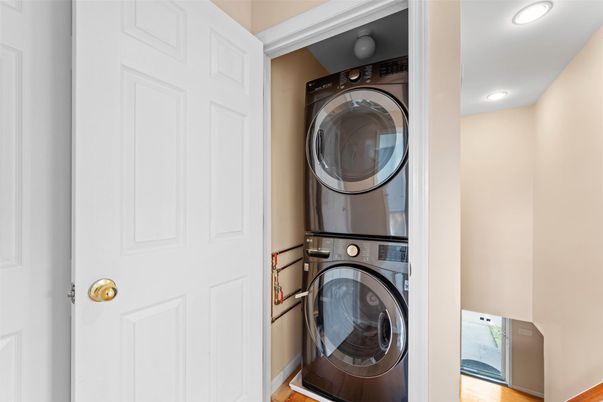 Interior, Recessed Lighting, Utility Closets, Washer