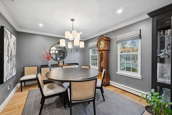 Chandelier, Dining room, Interior, Recessed Lighting, Wood Texture Flooring