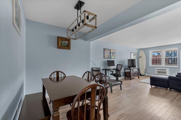 Home Office, Interior, Living room, Pendant Lights, Wood Texture Flooring