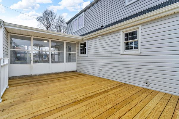 Exterior, Wood Texture Flooring