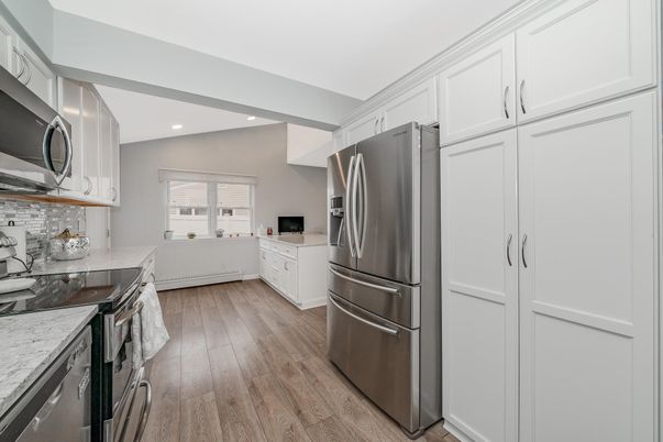 Interior, Kitchen, Recessed Lighting, Stainless Steel Appliances, Wood Texture Flooring