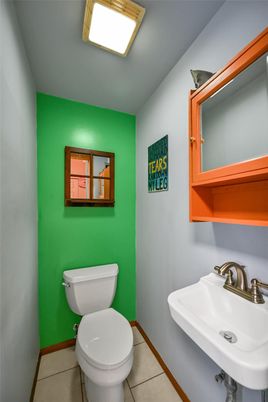 Bathroom, Interior