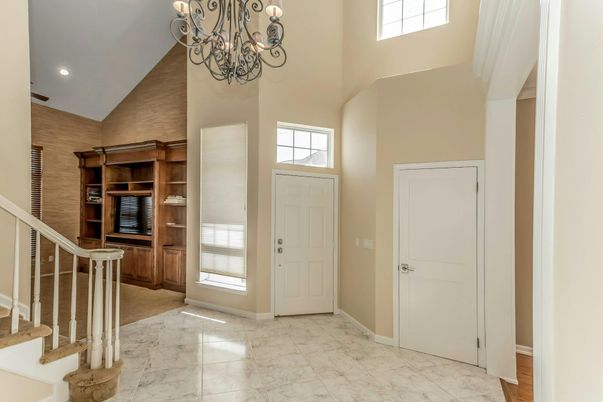 Chandelier, Interior, Marble, Recessed Lighting