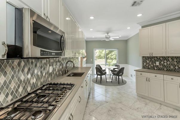 Dining room, Interior, Kitchen, Marble, Recessed Lighting