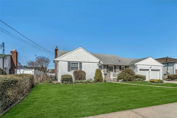 Attached, Backyard, Exterior, Facade, Cape Cod