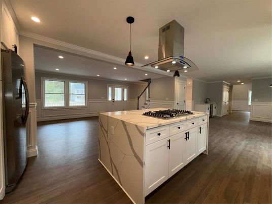 Interior, Kitchen, Pendant Lights, Recessed Lighting, Wood Texture Flooring