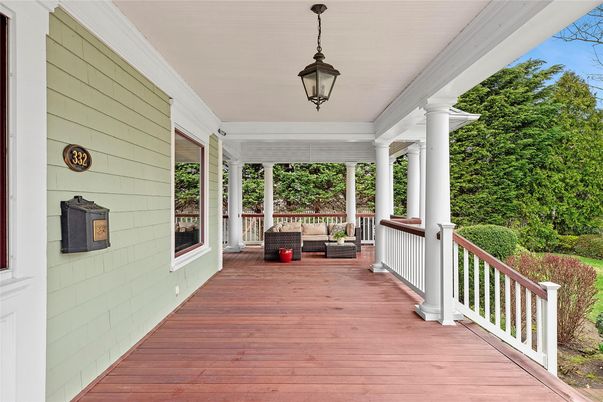 Exterior, Wood Texture Flooring