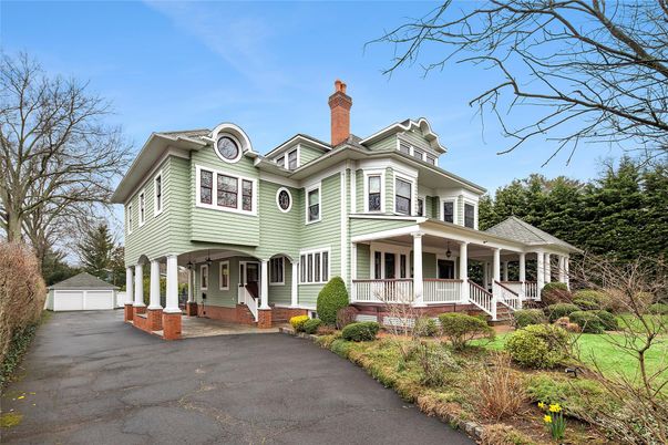 Backyard, Detached Garage, Exterior, Facade, Queen Anne Victorian