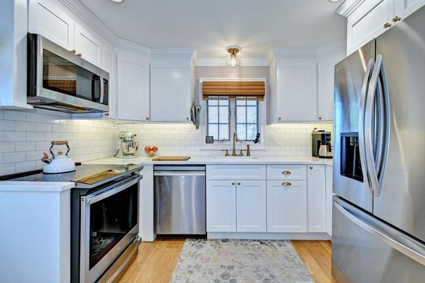 Interior, Kitchen, Stainless Steel Appliances, Wood Texture Flooring