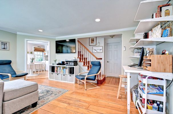 Home Office, Interior, Recessed Lighting, Wood Texture Flooring