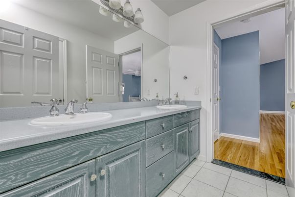 Bathroom, Dual Sink Vanities, Interior, Wood Texture Flooring