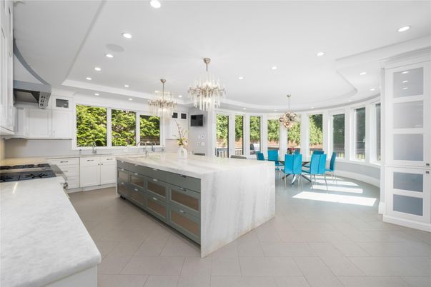 Chandelier, Dining room, Interior, Kitchen, Recessed Lighting