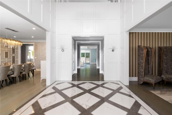 Chandelier, Dining room, Interior, Marble, Recessed Lighting