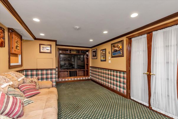 Interior, Living room, Recessed Lighting