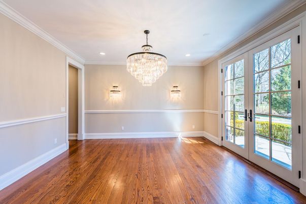 Chandelier, Empty room, Interior, Recessed Lighting, Wood Texture Flooring