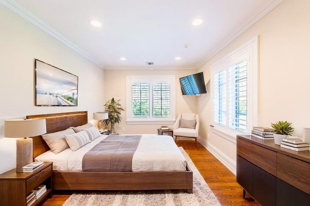 Bedroom, Interior, Recessed Lighting, Wood Texture Flooring