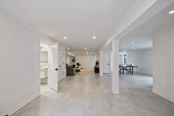Interior, Recessed Lighting