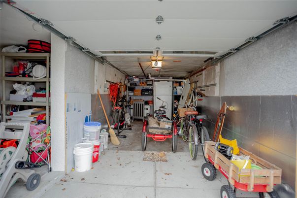 Garage, Interior
