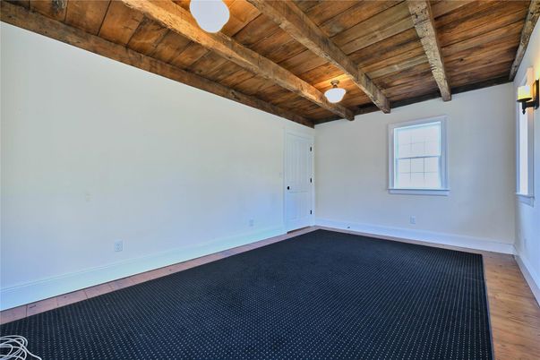 Empty room, Interior, Wooden Beams, Wooden Ceilings, Wood Texture Flooring