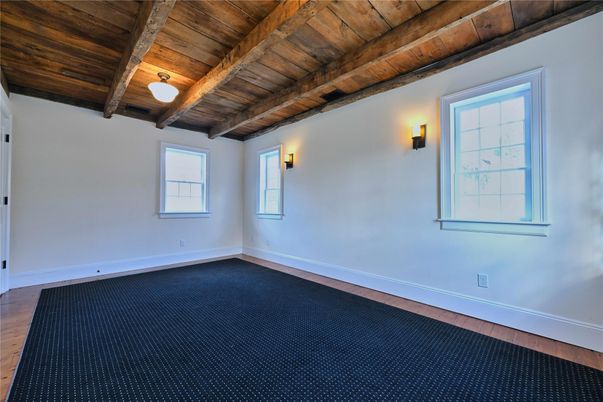 Empty room, Interior, Wooden Beams, Wooden Ceilings, Wood Texture Flooring