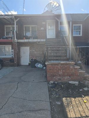 Exterior, Facade, Brick Facade, None