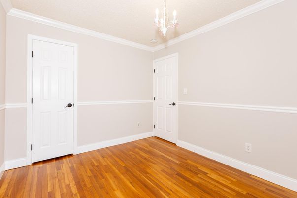 Chandelier, Empty room, Interior, Wood Texture Flooring