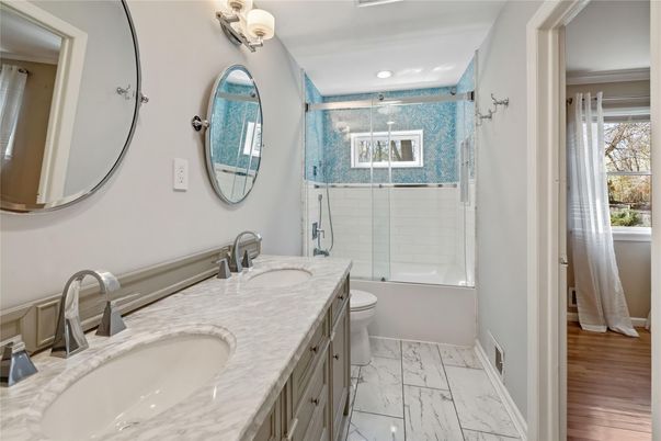 Bathroom, Dual Sink Vanities, Interior, Marble, Recessed Lighting