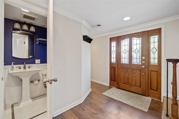 Bathroom, Interior, Recessed Lighting, Wood Texture Flooring
