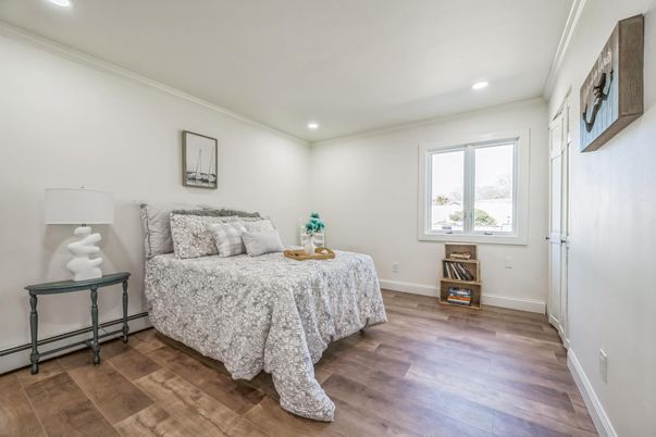 Bedroom, Interior, Recessed Lighting, Wood Texture Flooring