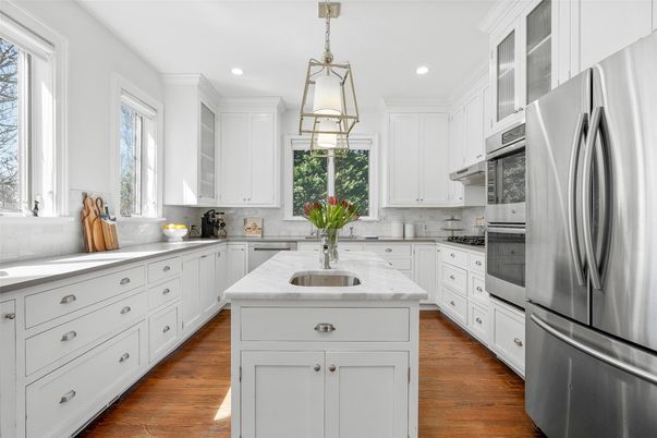 Interior, Kitchen, Pendant Lights, Recessed Lighting, Wood Texture Flooring