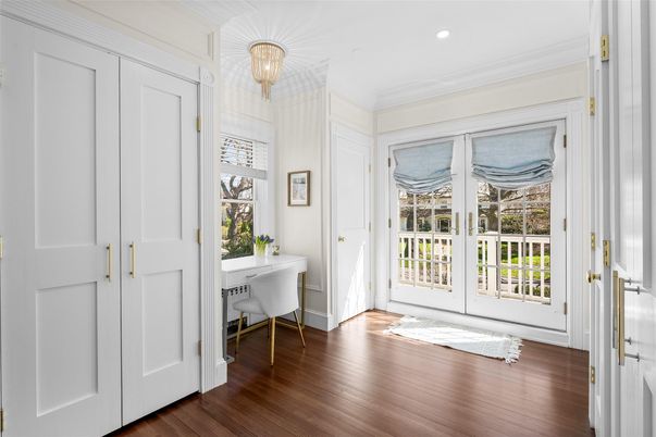Chandelier, Home Office, Interior, Recessed Lighting, Wood Texture Flooring