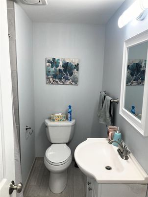 Bathroom, Interior