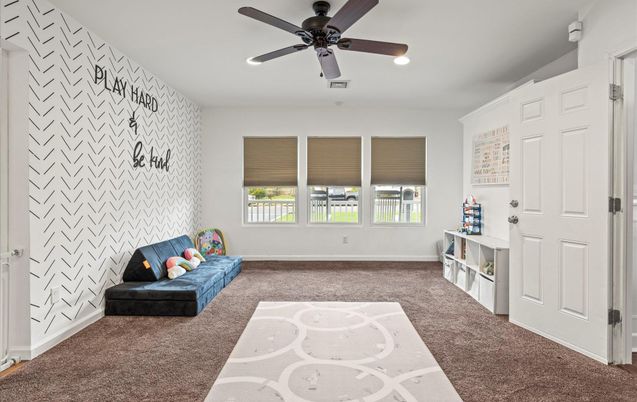 Empty room, Interior, Recessed Lighting