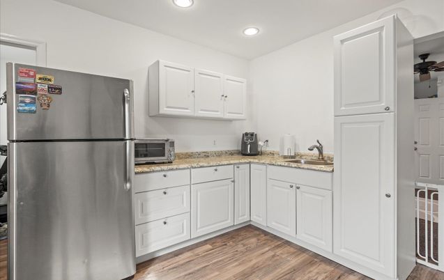 Interior, Kitchen, Recessed Lighting, Wood Texture Flooring