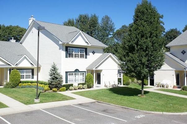 Exterior, Facade, Farmhouse