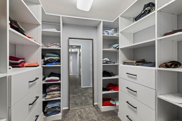 Interior, Walk-in Closets