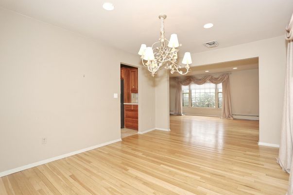 Chandelier, Empty room, Interior, Recessed Lighting, Wood Texture Flooring