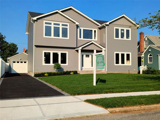 Detached Garage, Exterior, Facade, American Craftsman