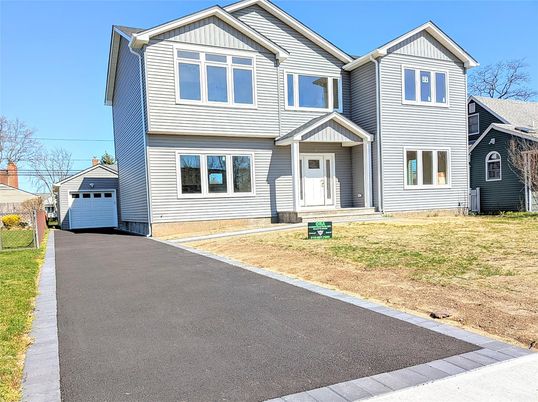 Detached Garage, Exterior, Facade, Farmhouse