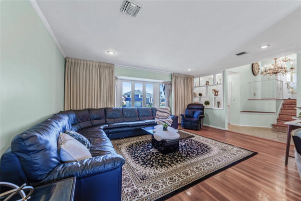 Chandelier, Interior, Living room, Recessed Lighting, Wood Texture Flooring