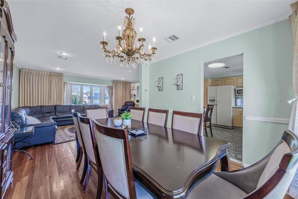 Chandelier, Dining room, Interior, Kitchen, Living room, Recessed Lighting, Wood Texture Flooring