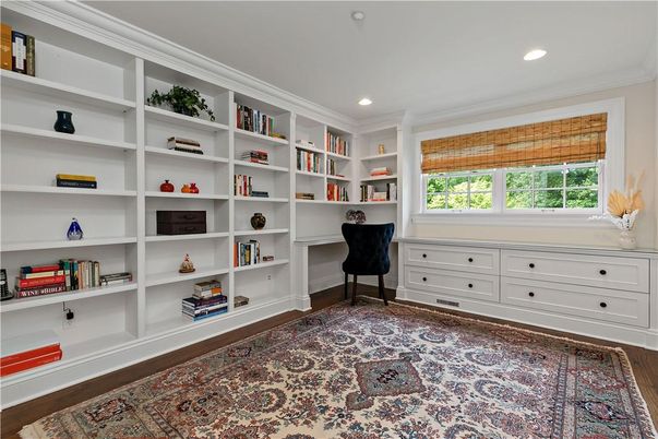 Home Office, Interior, Recessed Lighting, Wood Texture Flooring