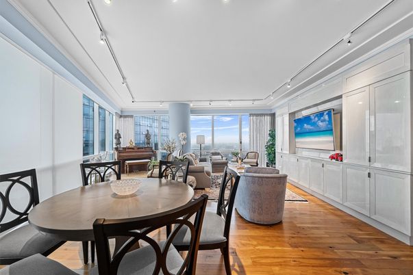 Dining room, Interior, Living room, Recessed Lighting, Wood Texture Flooring