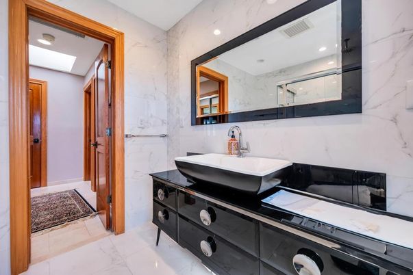 Bathroom, Dual Sink Vanities, Interior, Marble, Marble Walls, Recessed Lighting