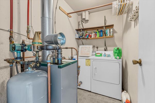 Interior, Utility Closets, Washer