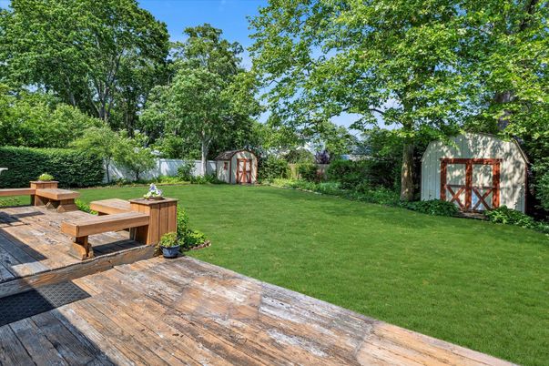 Backyard, Exterior