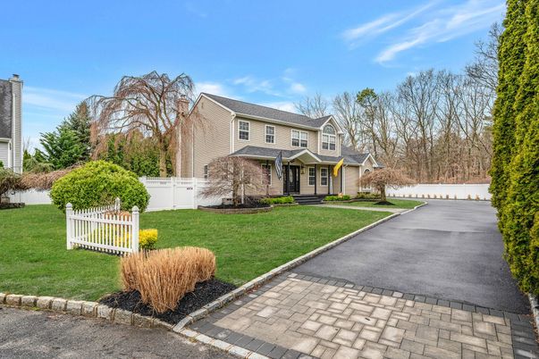 Backyard, Exterior, Facade, French Provincial