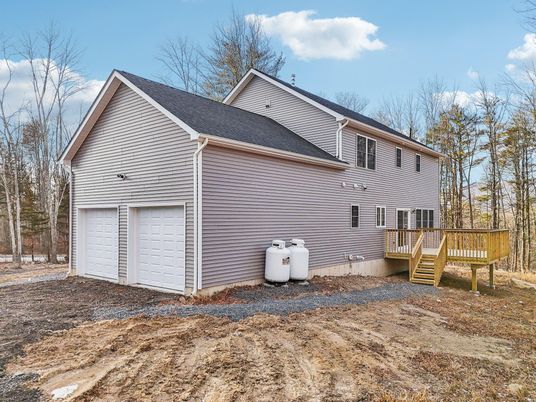 Detached Garage, Exterior